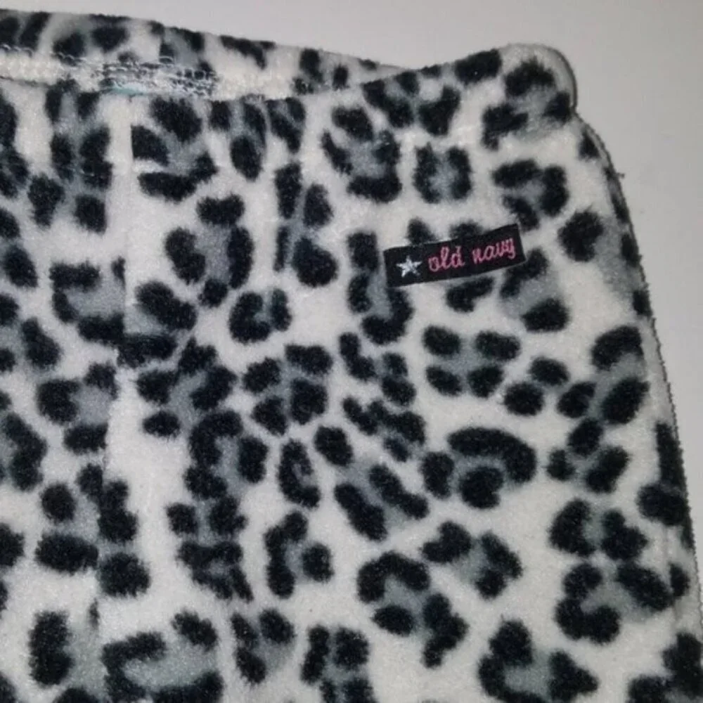 Old Navy Gray Black Leopard Print Fleece Pants Baby Girl 6-12 Months White